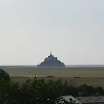 Le Marquis De La Guintre