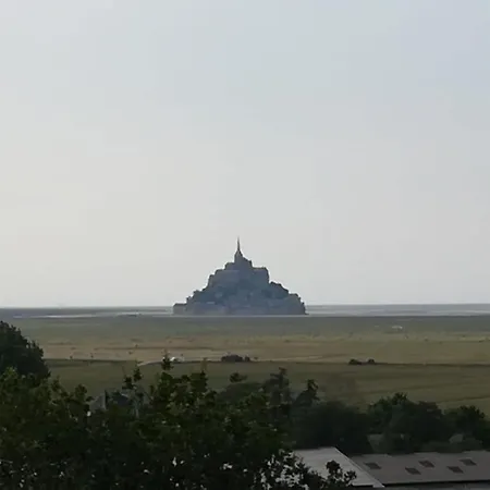 Le Marquis De La Guintre