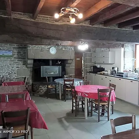 Le Marquis De La Guintre Bed & Breakfast 3*