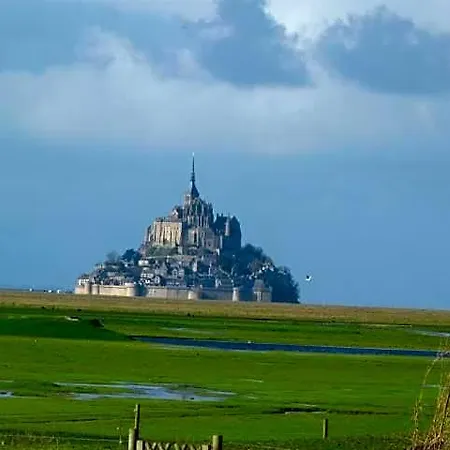 Bed & Breakfast Le Marquis De La Guintre 3*