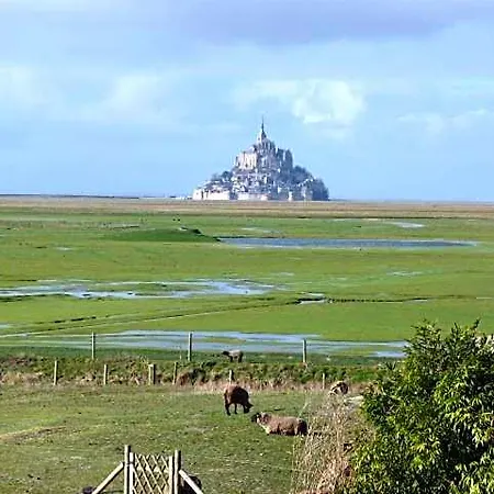 Bed & Breakfast Le Marquis De La Guintre 3*