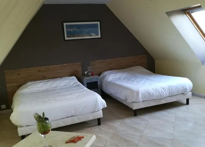 Le Marquis De La Guintre Bed & Breakfast 3*